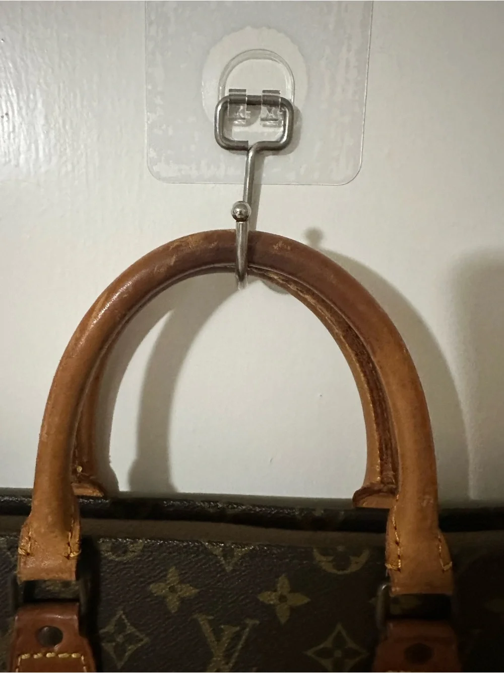 Louis Vuitton Monogram Sac Plat in great condition
